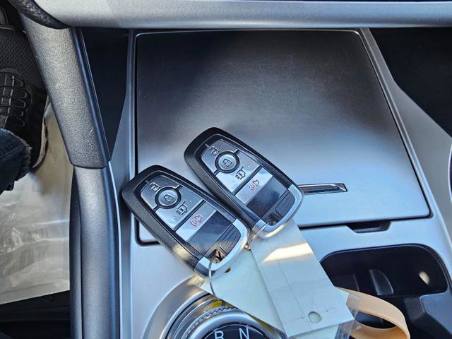 Used 2022 Ford Explorer XLT image 21