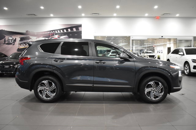 Used 2023 Hyundai Santa Fe SE image 12