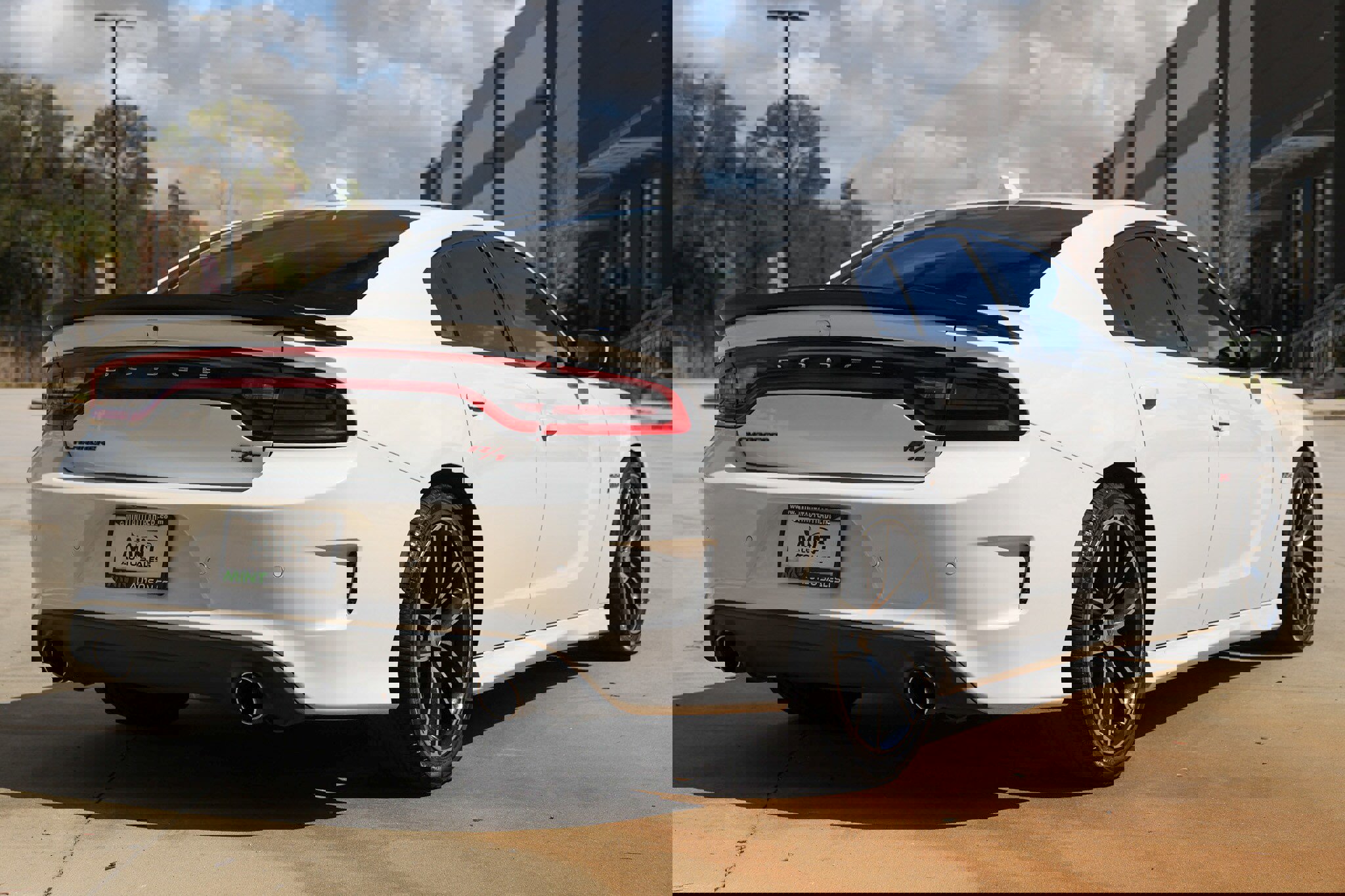 Used 2018 Dodge Charger R/T Scat Pack image 16