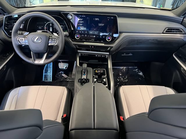 New 2026 Lexus TX 500h AWD image 47