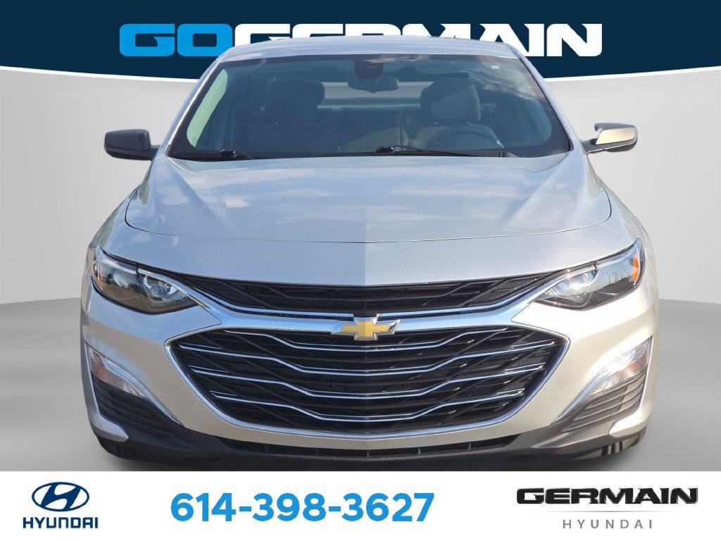 Used 2022 Chevrolet Malibu LS FWD image 2