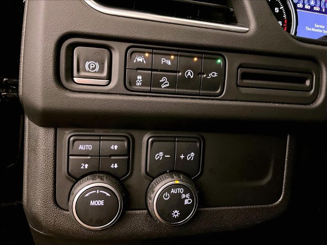 Used 2021 Chevrolet Tahoe Premier AWD/4WD image 31