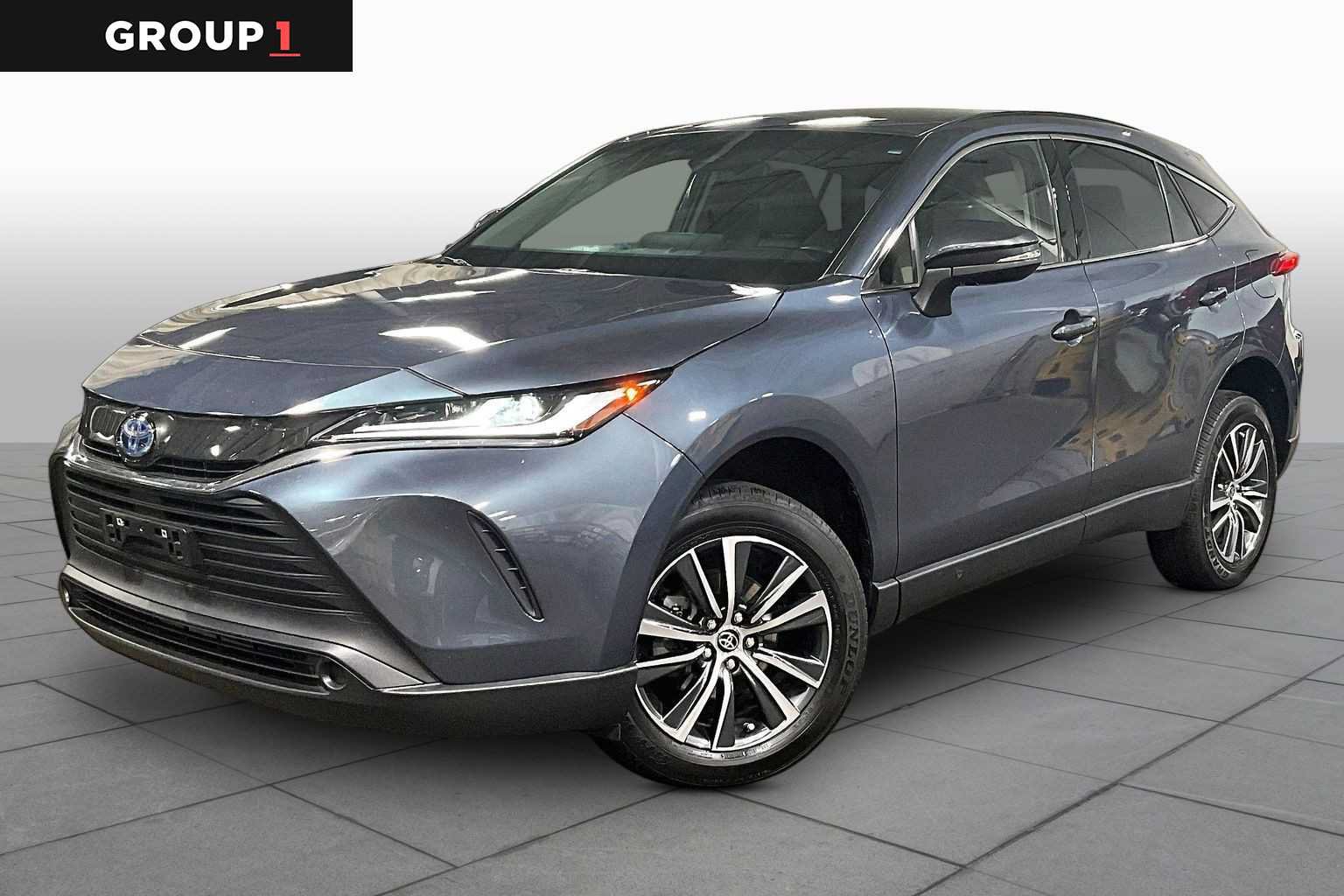 Used 2023 Toyota Venza LE AWD/4WD image 1