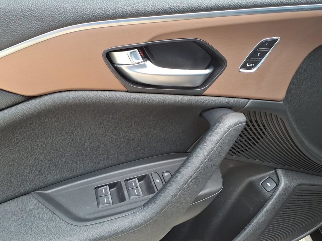 Used 2021 Acura TLX FWD image 11
