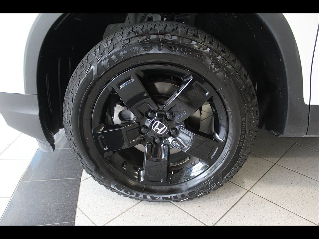 Certified 2023 Honda Ridgeline Black Edition image 9