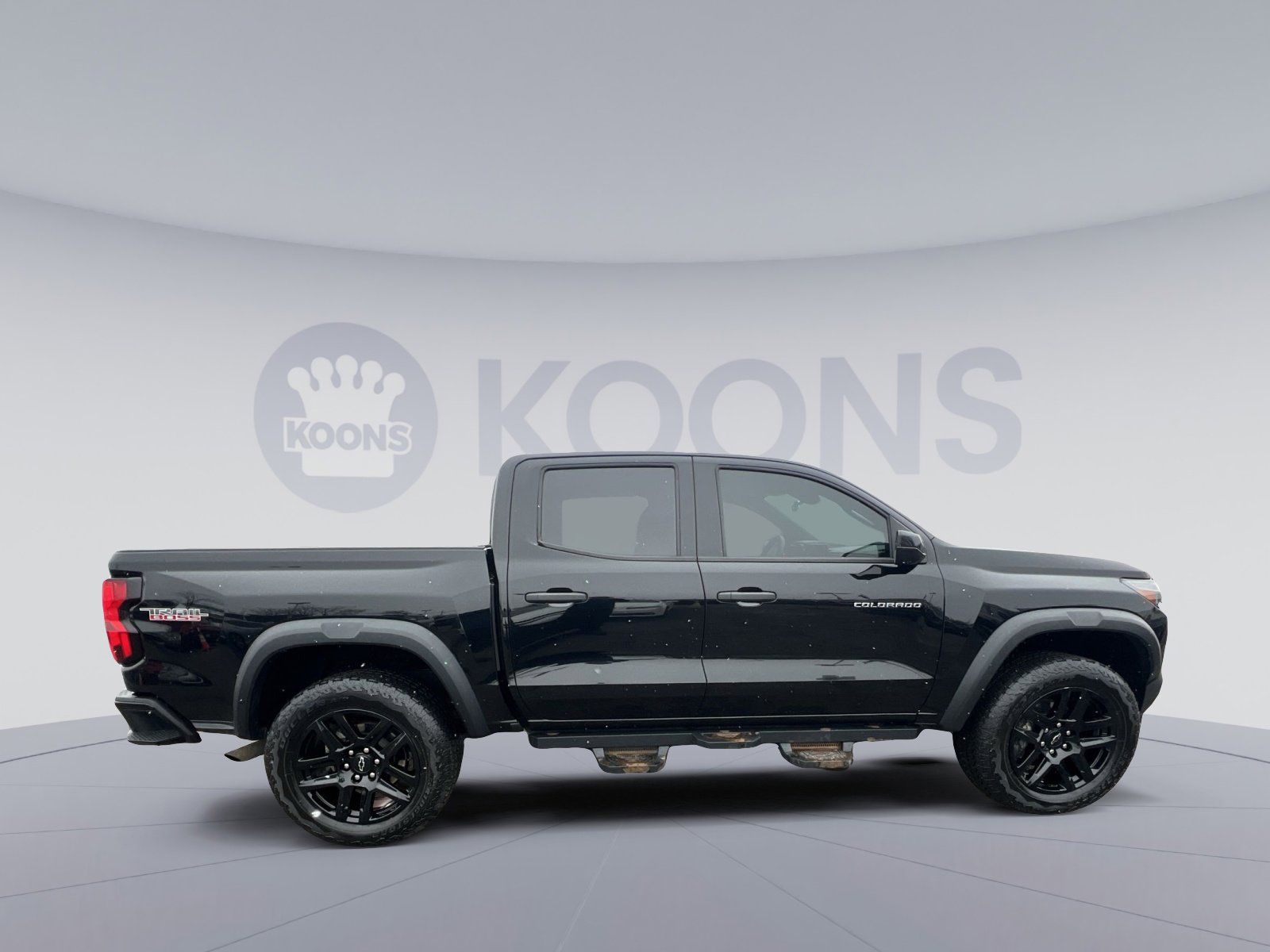 Used 2024 Chevrolet Colorado Trail Boss w/ Technology Package image 8