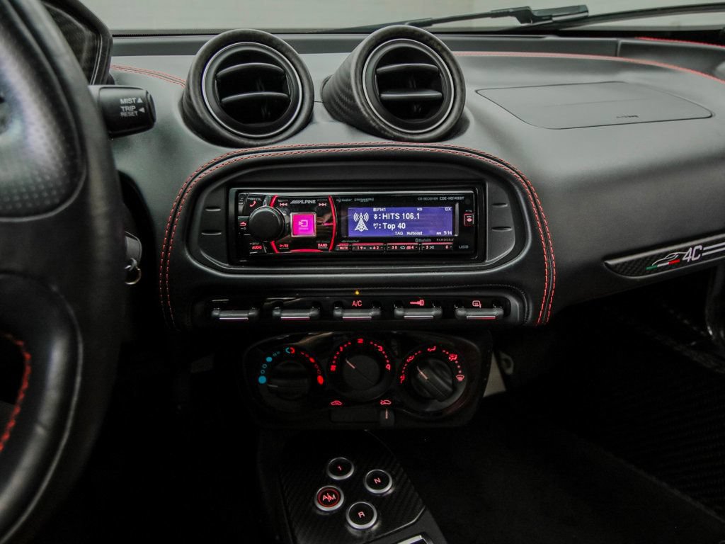 Used 2018 Alfa Romeo 4C Coupe w/ Coupe Track Package 1 RWD image 31