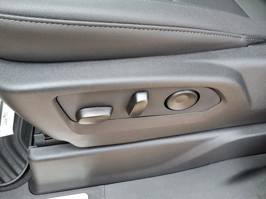 New 2026 Chevrolet Silverado 1500 LTZ w/ LTZ Premium Package image 13