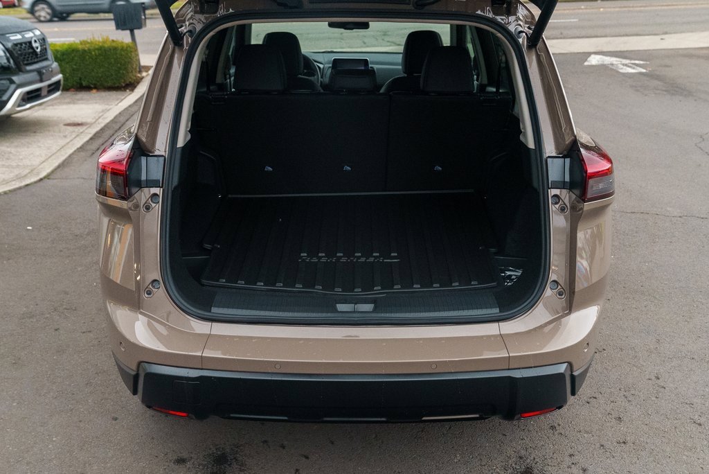 New 2026 Nissan Rogue SV w/ Rock Creek Premium Package image 8