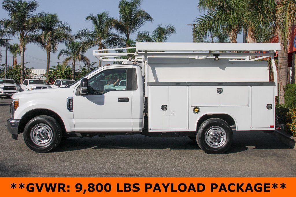 Used 2018 Ford F350 XL w/ Power Equipment Group RWD image 5