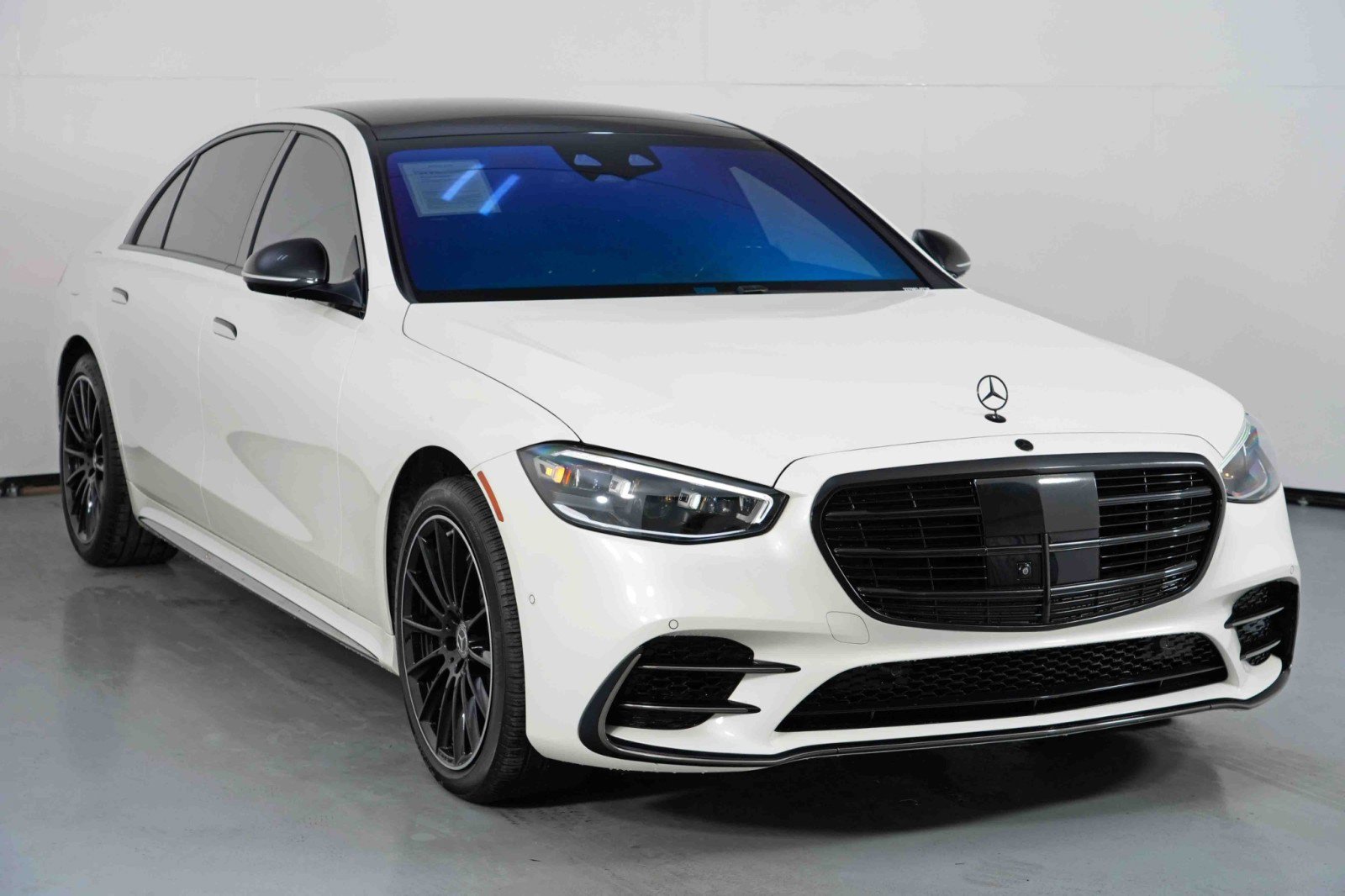 Used 2023 Mercedes-Benz S 580 4MATIC Sedan image 61