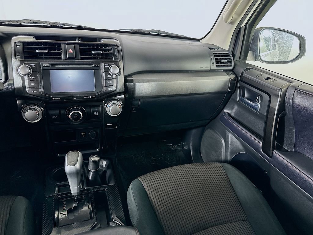 Used 2019 Toyota 4Runner TRD Off-Road AWD/4WD image 19