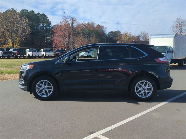 Used 2022 Ford Edge SEL w/ Convenience Package image 10