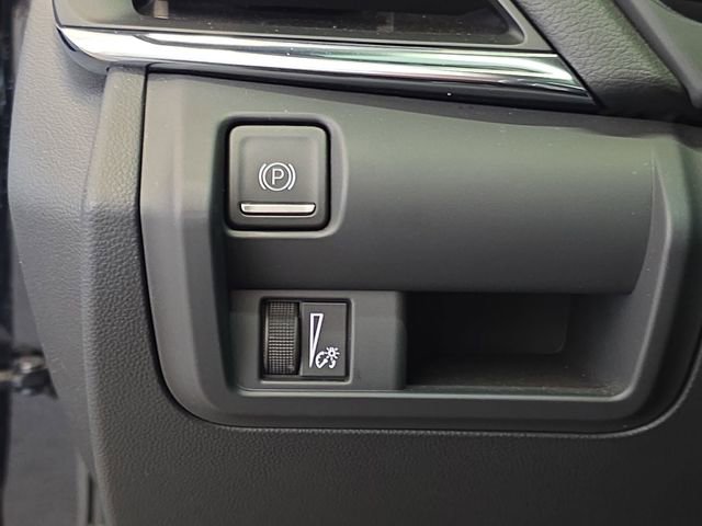 Used 2024 Cadillac CT4 V Blackwing w/ Driver Assist Package RWD image 26