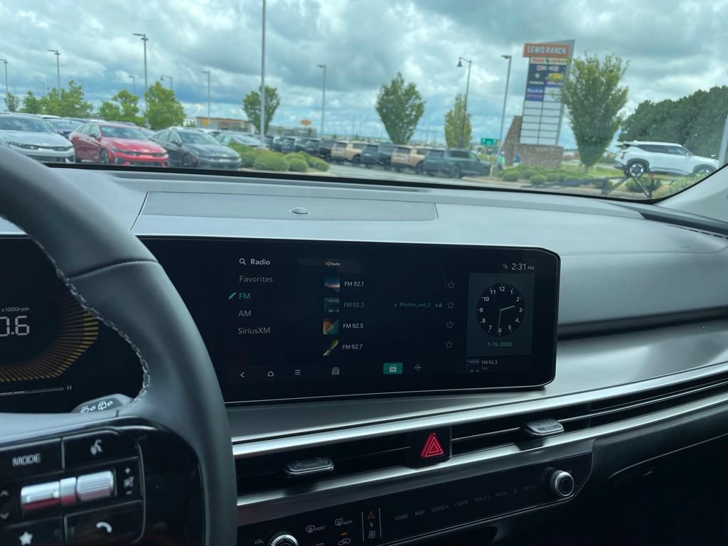 New 2026 Kia Sorento S FWD image 16