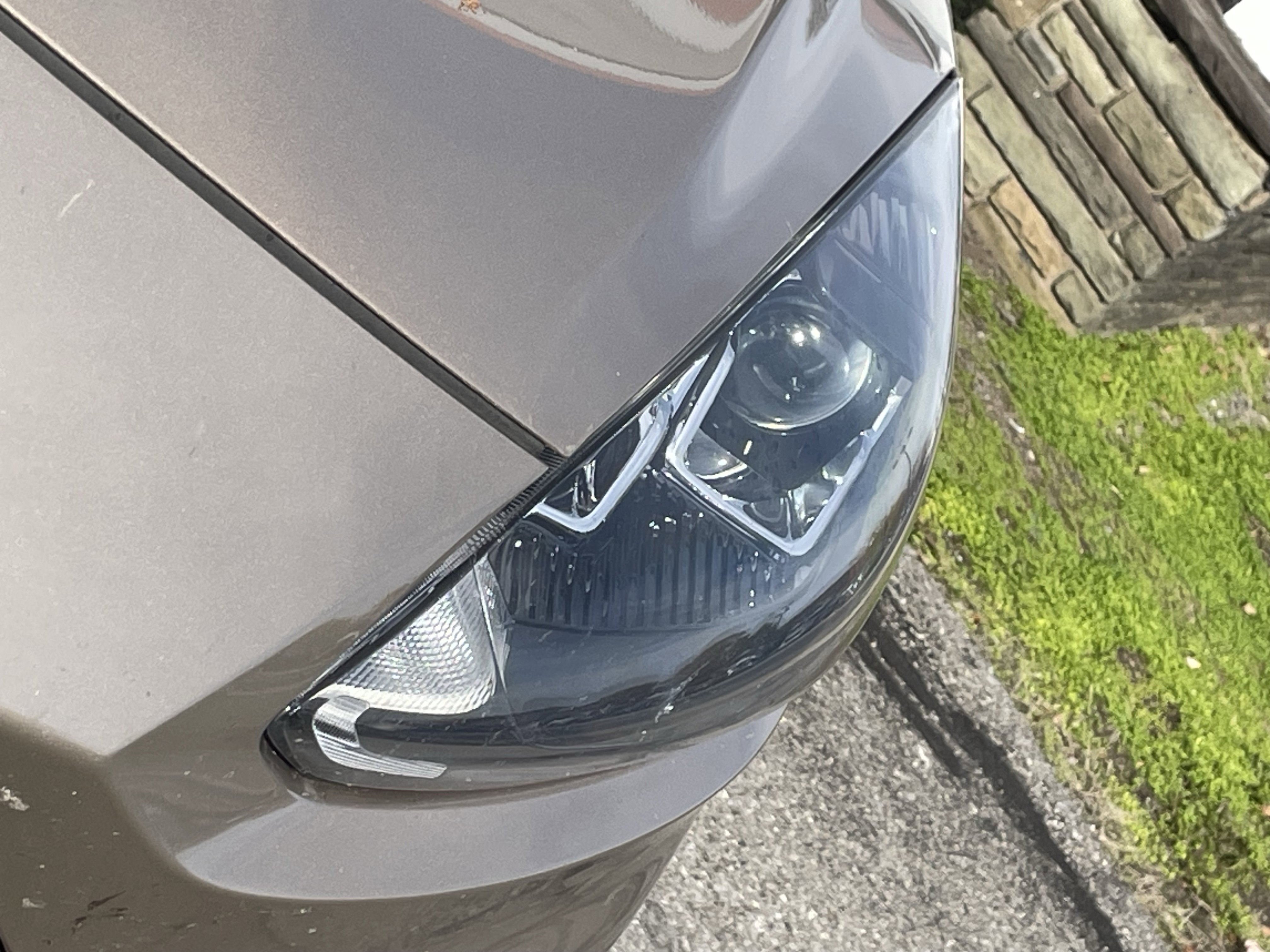 Used 2020 Ford Escape SE image 10