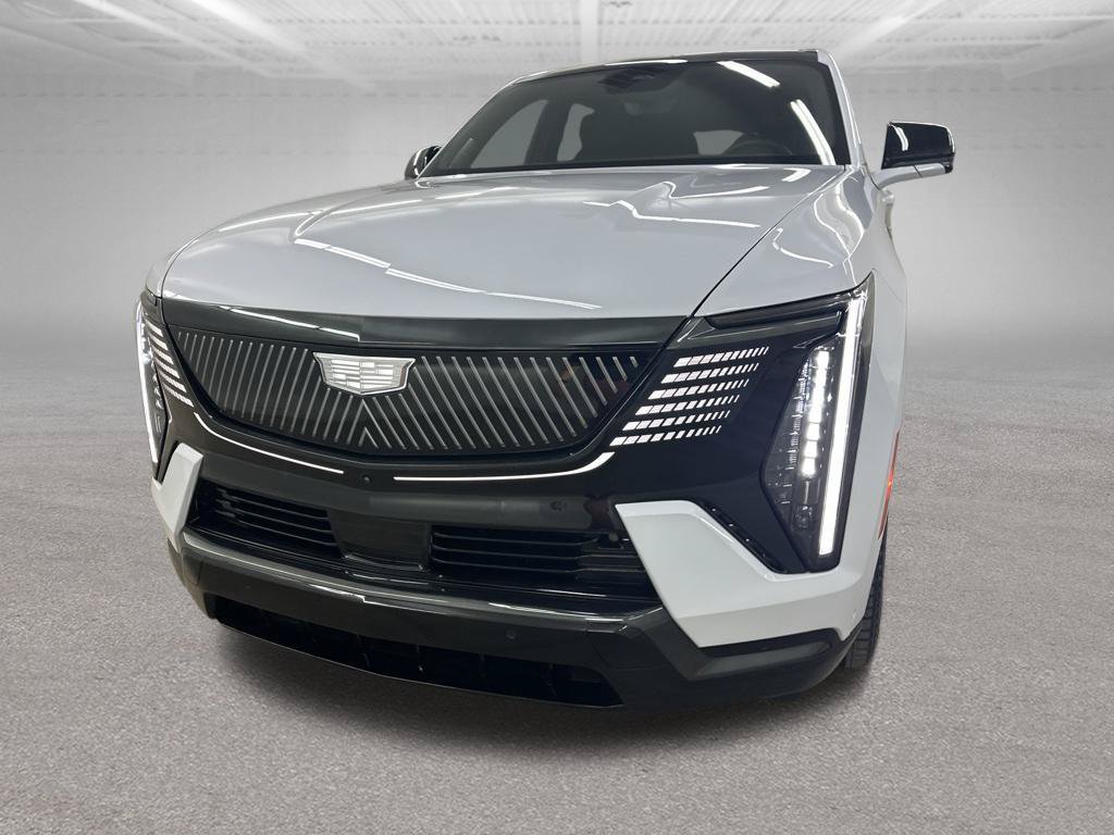 Certified 2026 Cadillac Escalade IQ Sport 2 w/ LPO, Premium Carpet Package AWD/4WD image 4