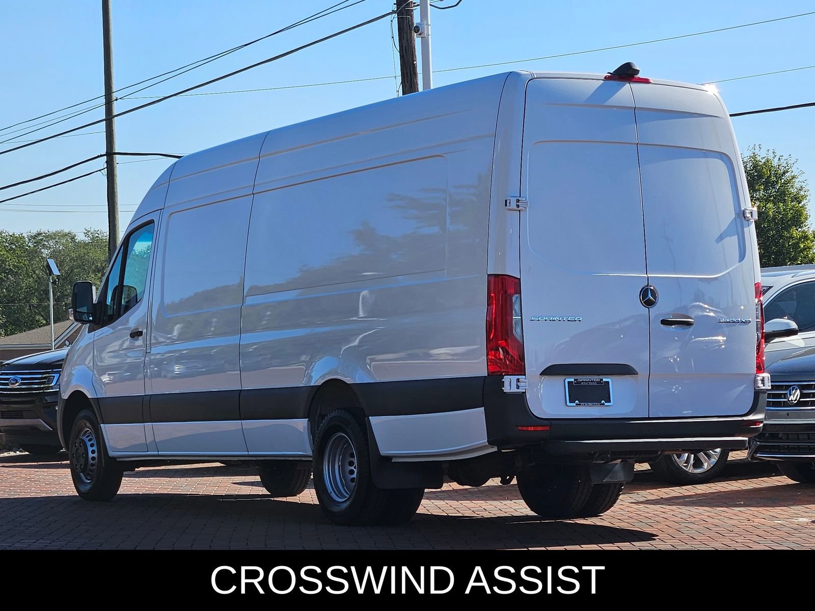 Used 2024 Mercedes-Benz Sprinter 3500 image 5