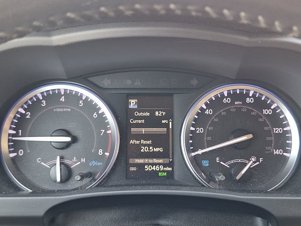 Used 2019 Toyota Highlander XLE FWD image 8