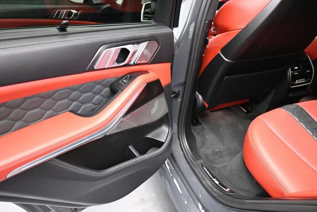 Used 2021 BMW X5 M w/ Competition Package AWD/4WD image 17