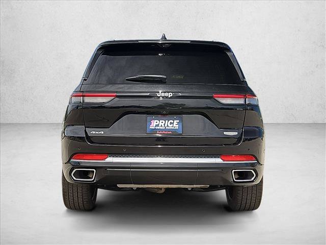 Used 2023 Jeep Grand Cherokee Summit AWD/4WD image 7