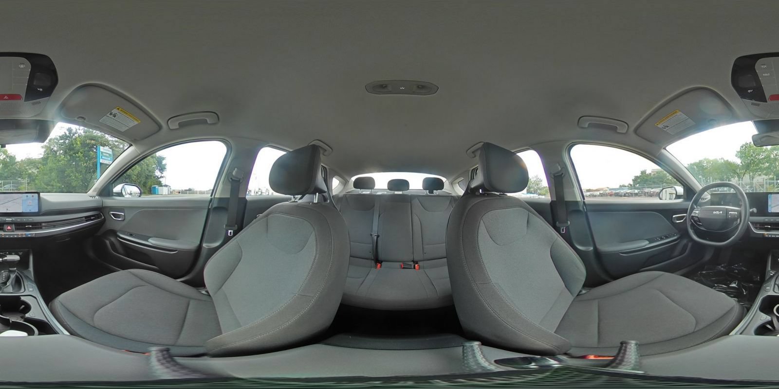 Used 2025 Kia K4 FWD image 41