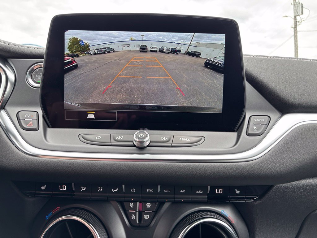 New 2026 Chevrolet Blazer LT w/ Convenience Package FWD image 16