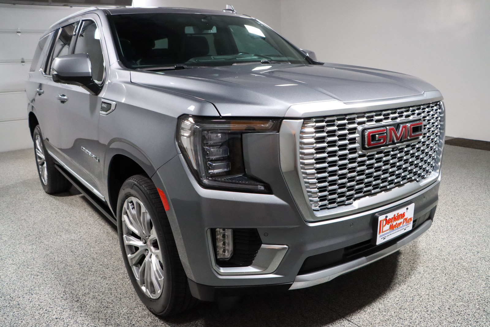 Used 2022 GMC Yukon Denali AWD/4WD image 5