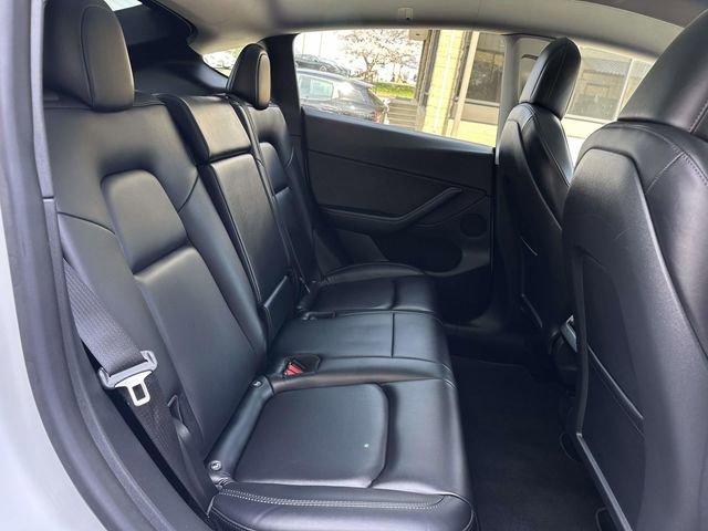 Used 2021 Tesla Model Y Performance image 10