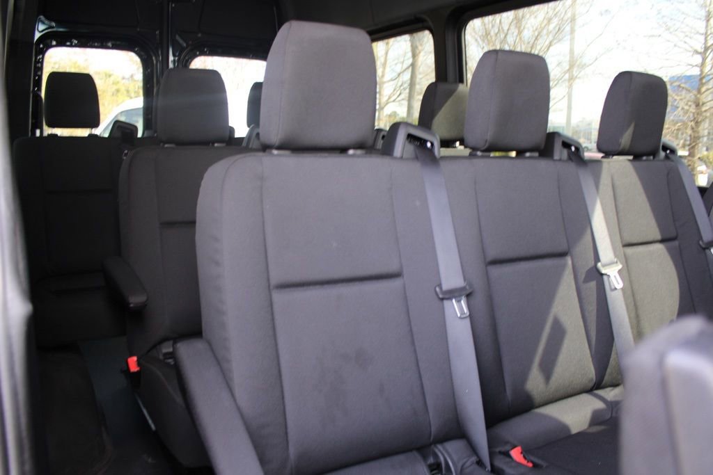 Used 2025 Mercedes-Benz Sprinter 2500 image 38