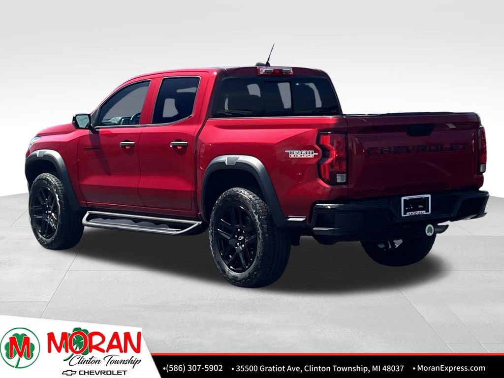 Certified 2024 Chevrolet Colorado Trail Boss w/ Technology Package AWD/4WD image 4