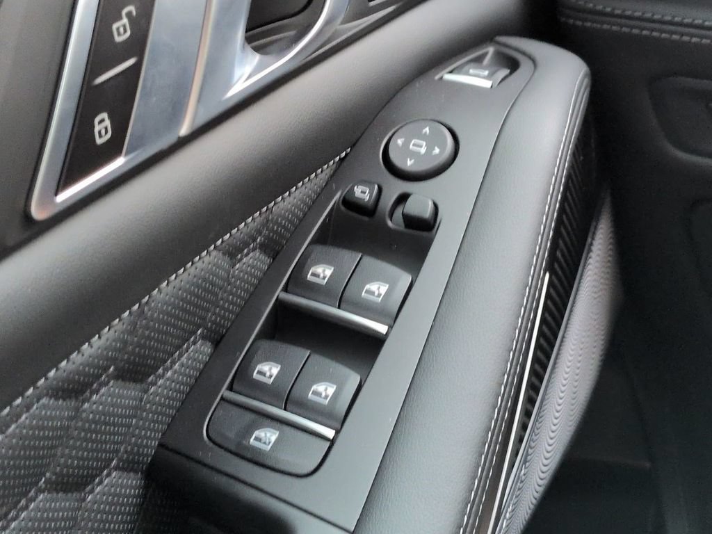 New 2026 BMW X5 M Competition w/ Executive Package AWD/4WD image 25