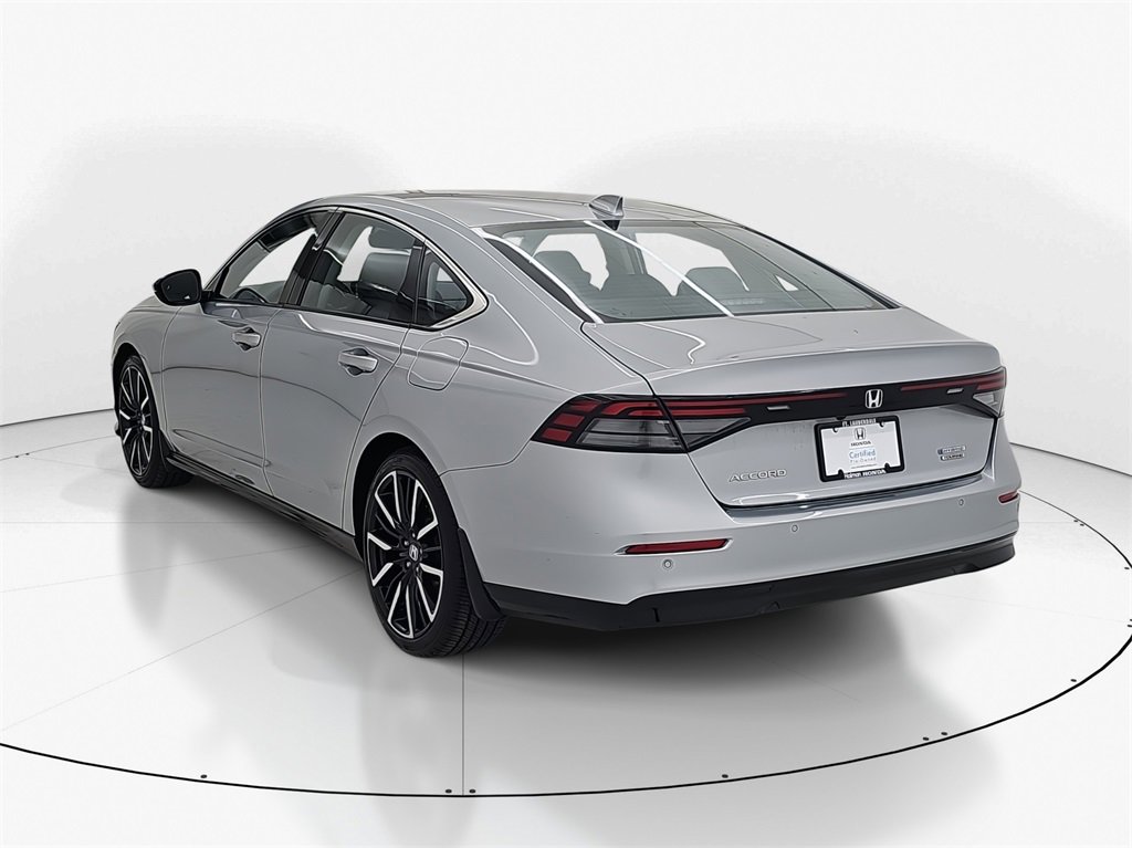 Used 2023 Honda Accord Touring image 8