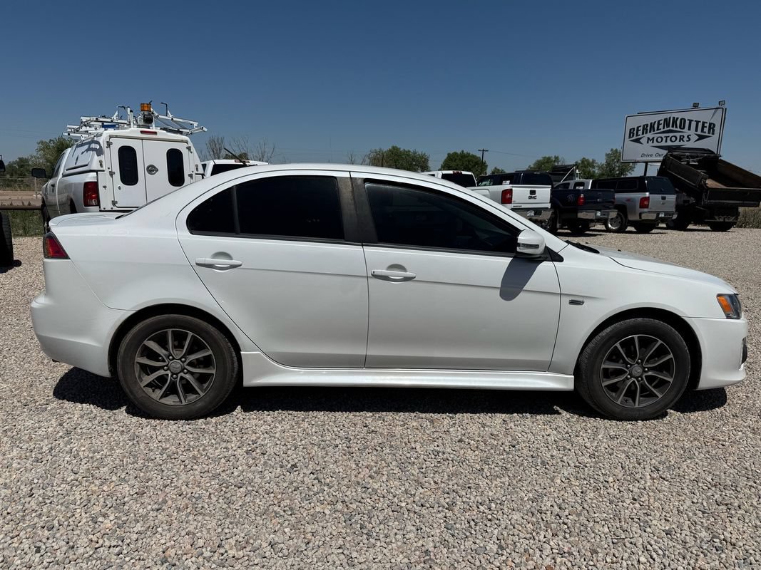 Used 2016 Mitsubishi Lancer SE AWD/4WD image 11