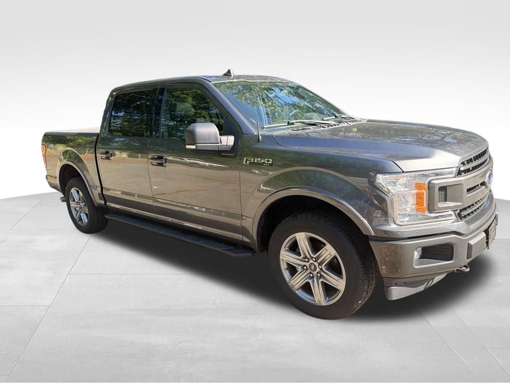 Used 2018 Ford F150 XLT w/ Equipment Group 302A Luxury AWD/4WD image 6