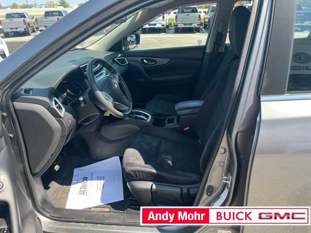 Used 2016 Nissan Rogue S FWD image 14