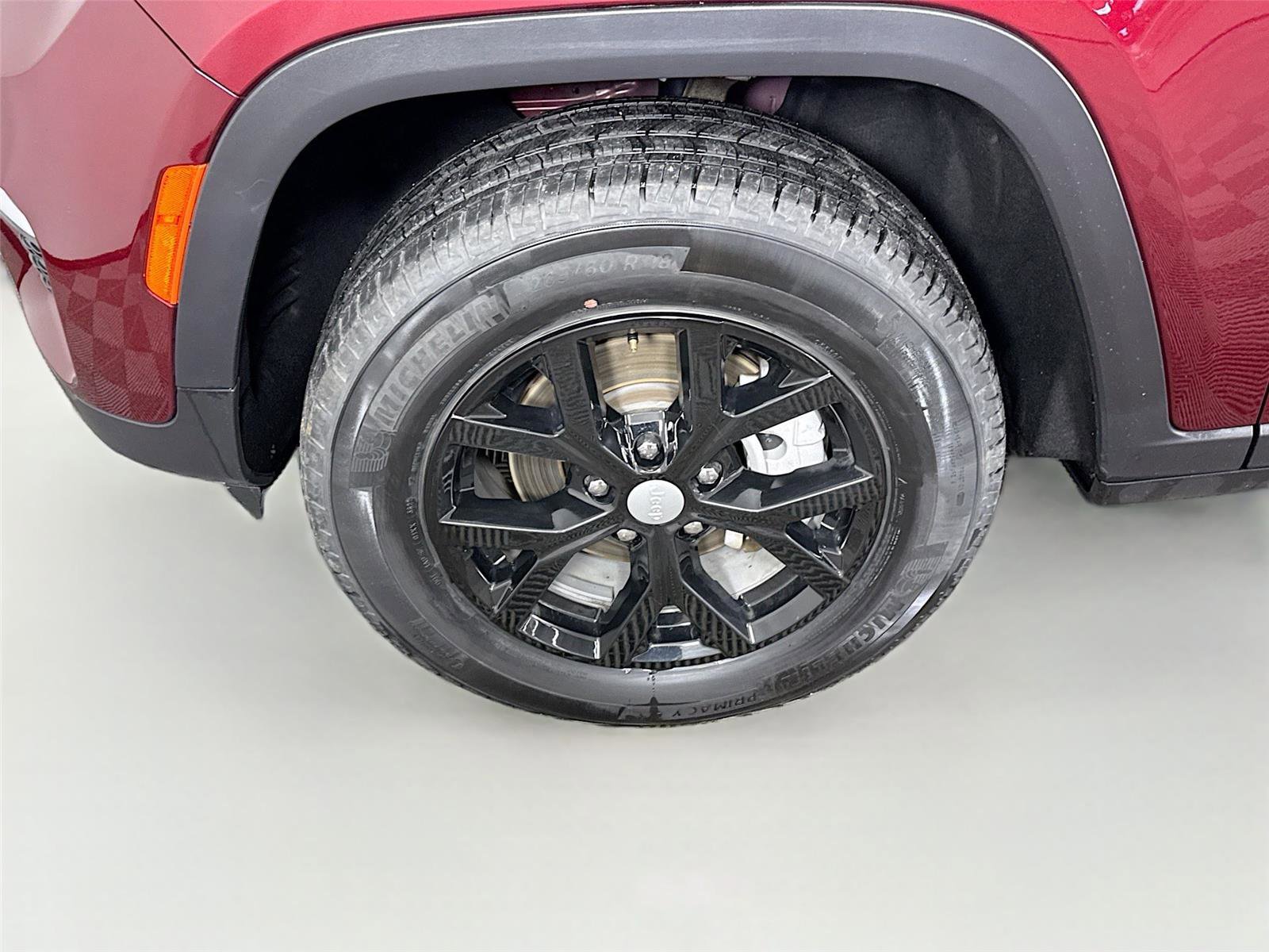 Used 2023 Jeep Grand Cherokee Limited image 24