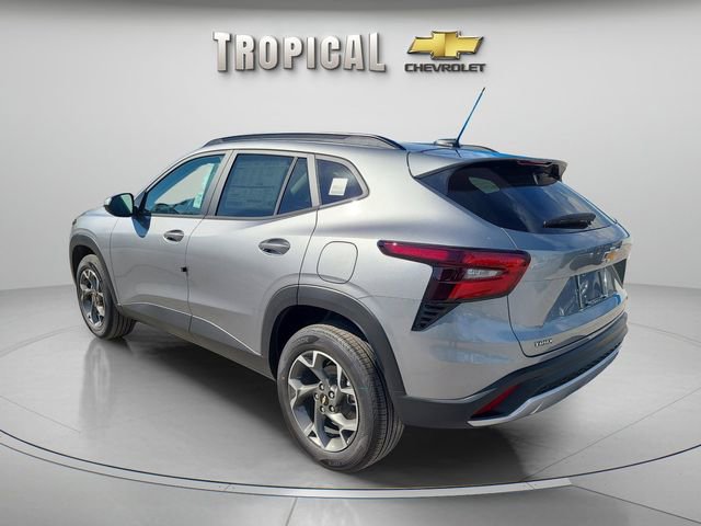 New 2026 Chevrolet Trax LT image 3