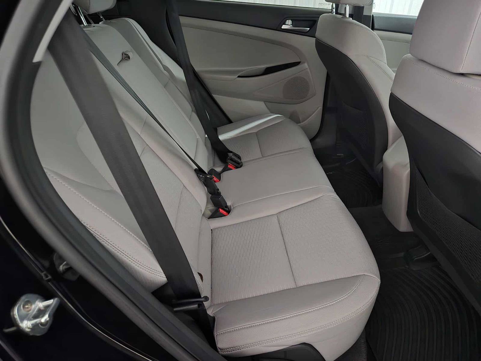 Used 2021 Hyundai Tucson SE image 20