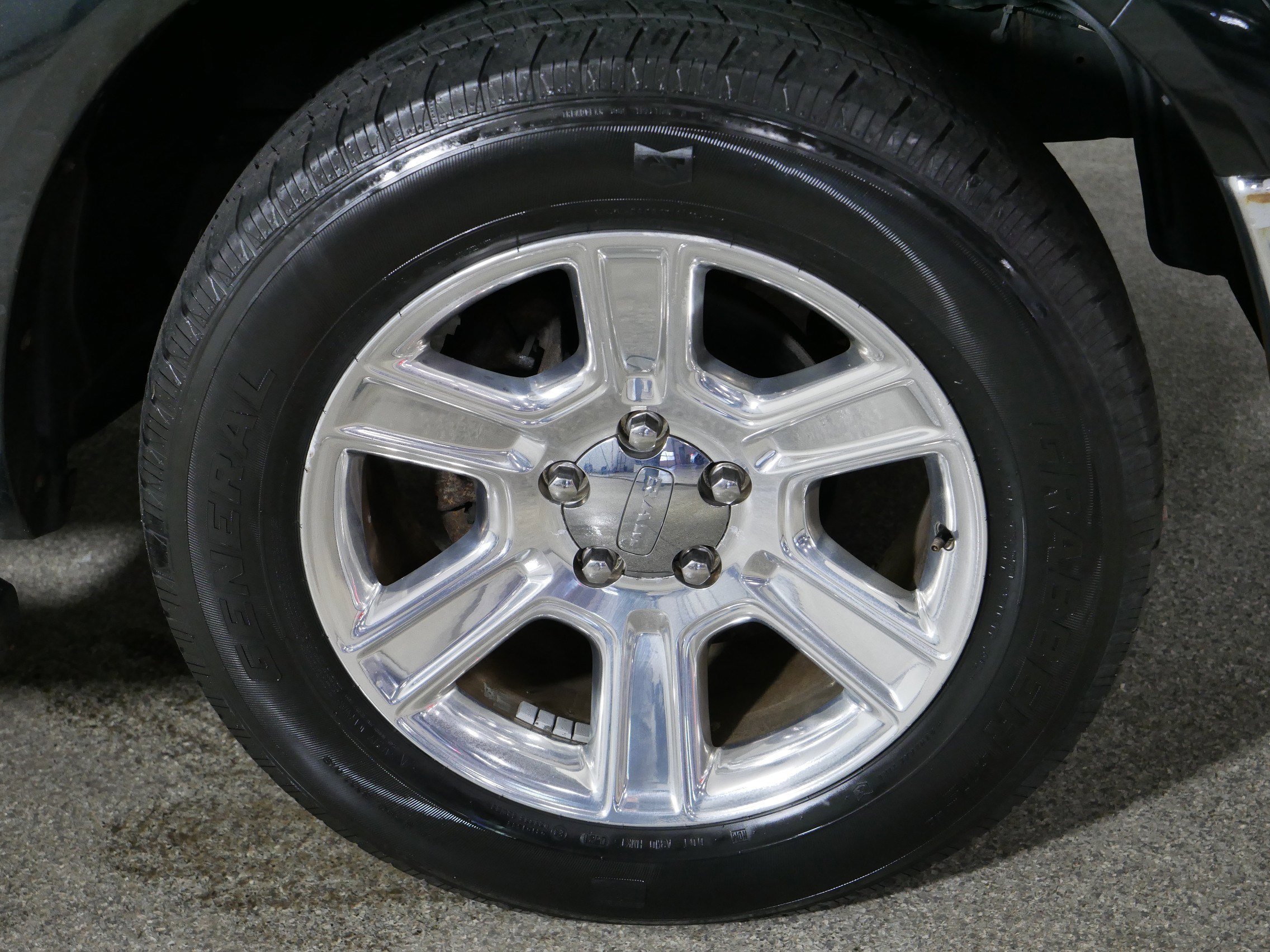Used 2016 RAM 1500 Limited AWD/4WD image 15