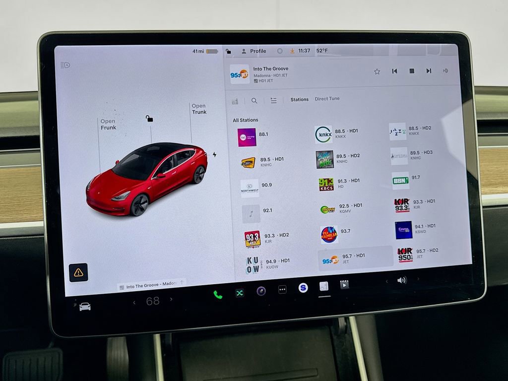Used 2018 Tesla Model 3 Long Range image 25