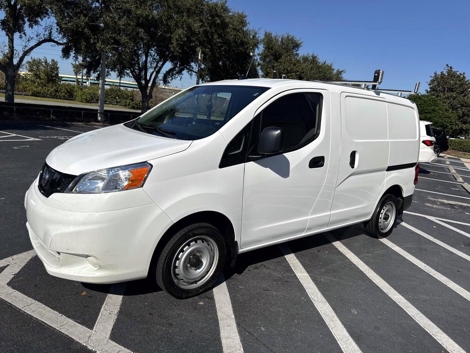Used 2021 Nissan NV200 S image 5