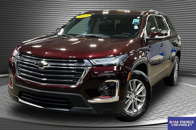 Used 2023 Chevrolet Traverse LT
