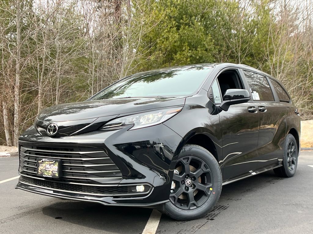 New 2026 Toyota Sienna XLE Woodland Edition image 1
