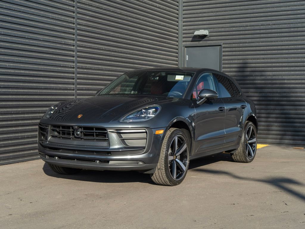 New 2025 Porsche Macan