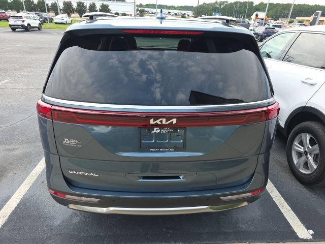 Certified 2024 Kia Carnival SX Prestige FWD image 5