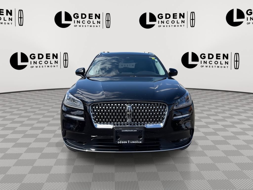 Used 2021 Lincoln Corsair AWD image 3
