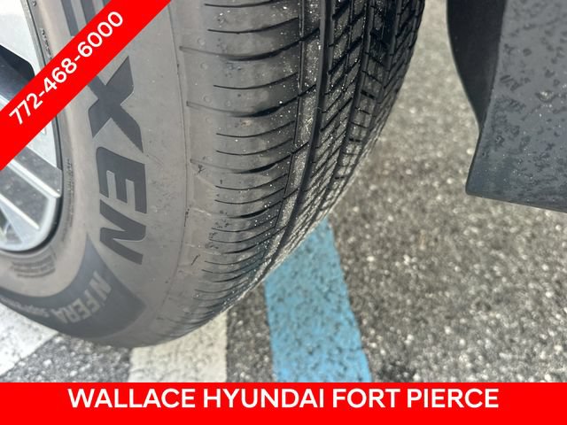 Used 2026 Hyundai Palisade SEL Premium FWD image 11