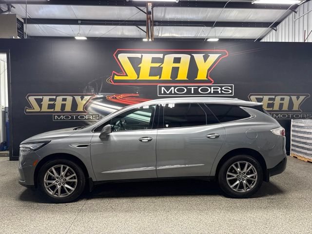 Used 2023 Buick Enclave Premium w/ Experience Buick Package AWD/4WD image 2