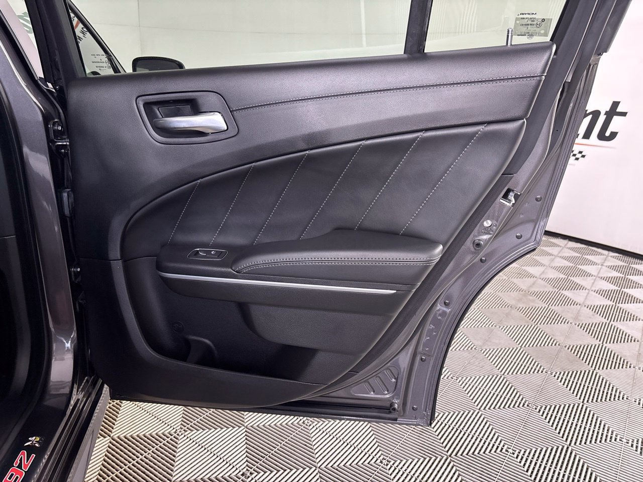 Used 2022 Dodge Charger Scat Pack RWD image 25